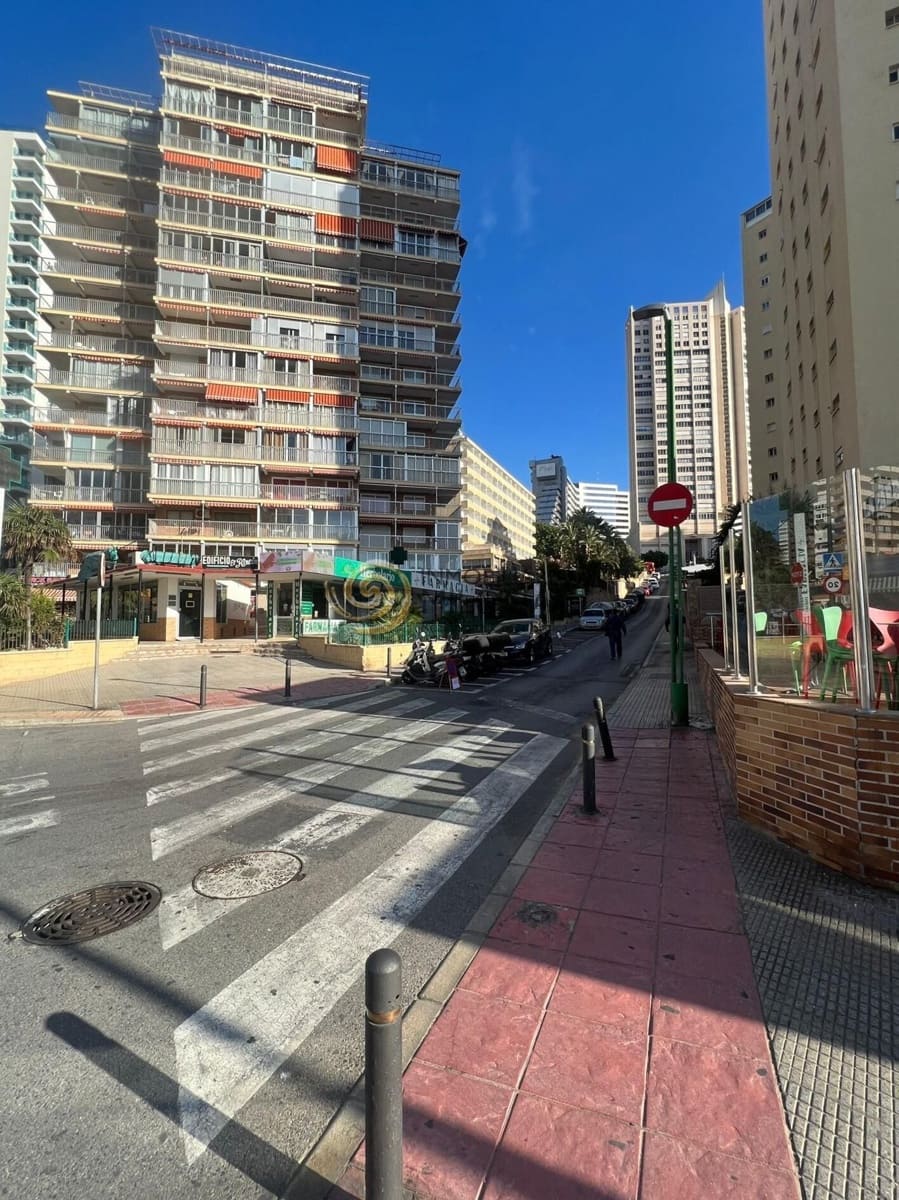 Kommersiell till salu i Benidorm - 190 900 € (Ref: 8865973)