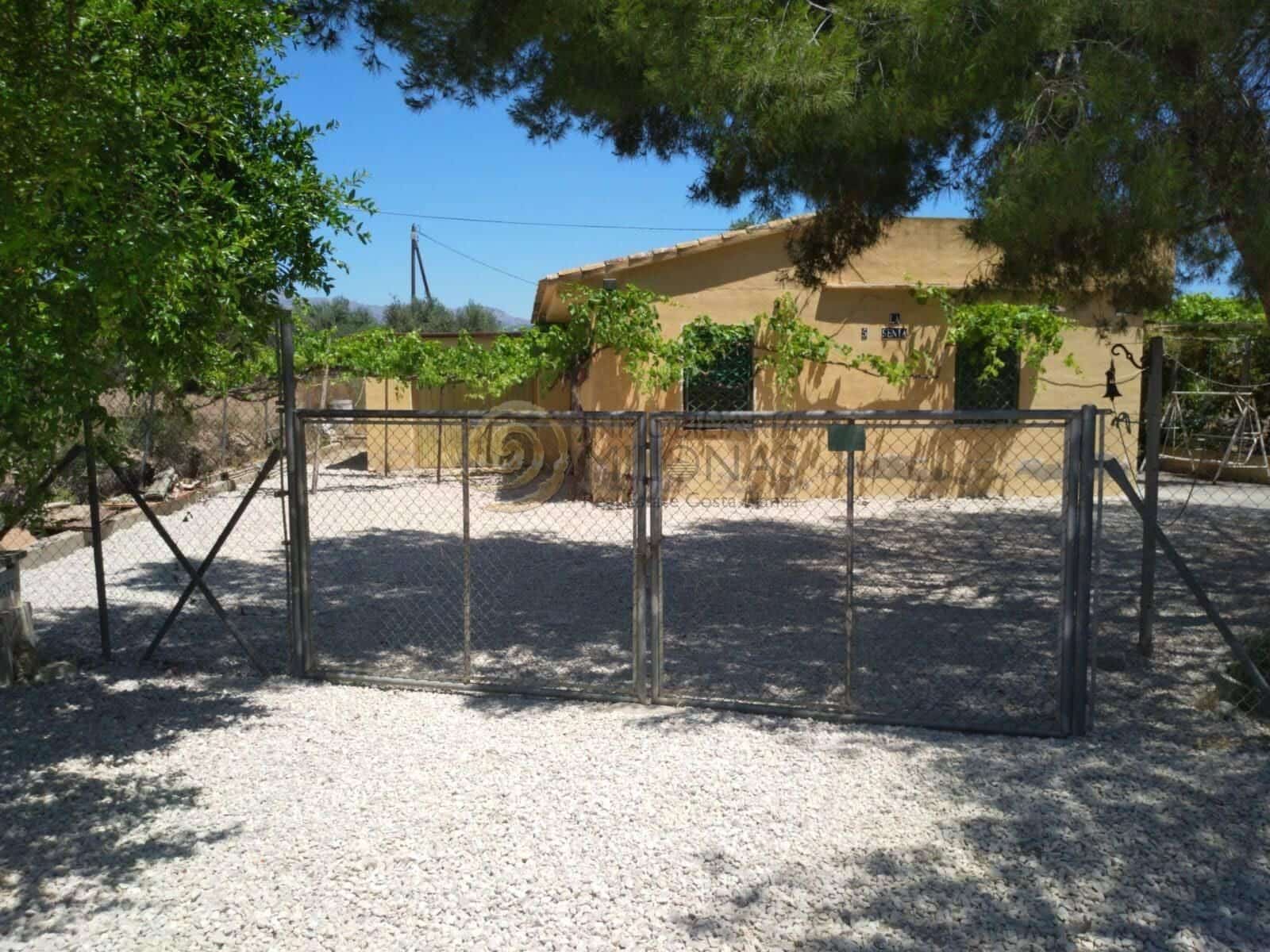 3 soveværelse Finca/Landehus til salg i Benidorm - € 413.500 (Ref: 8865974)