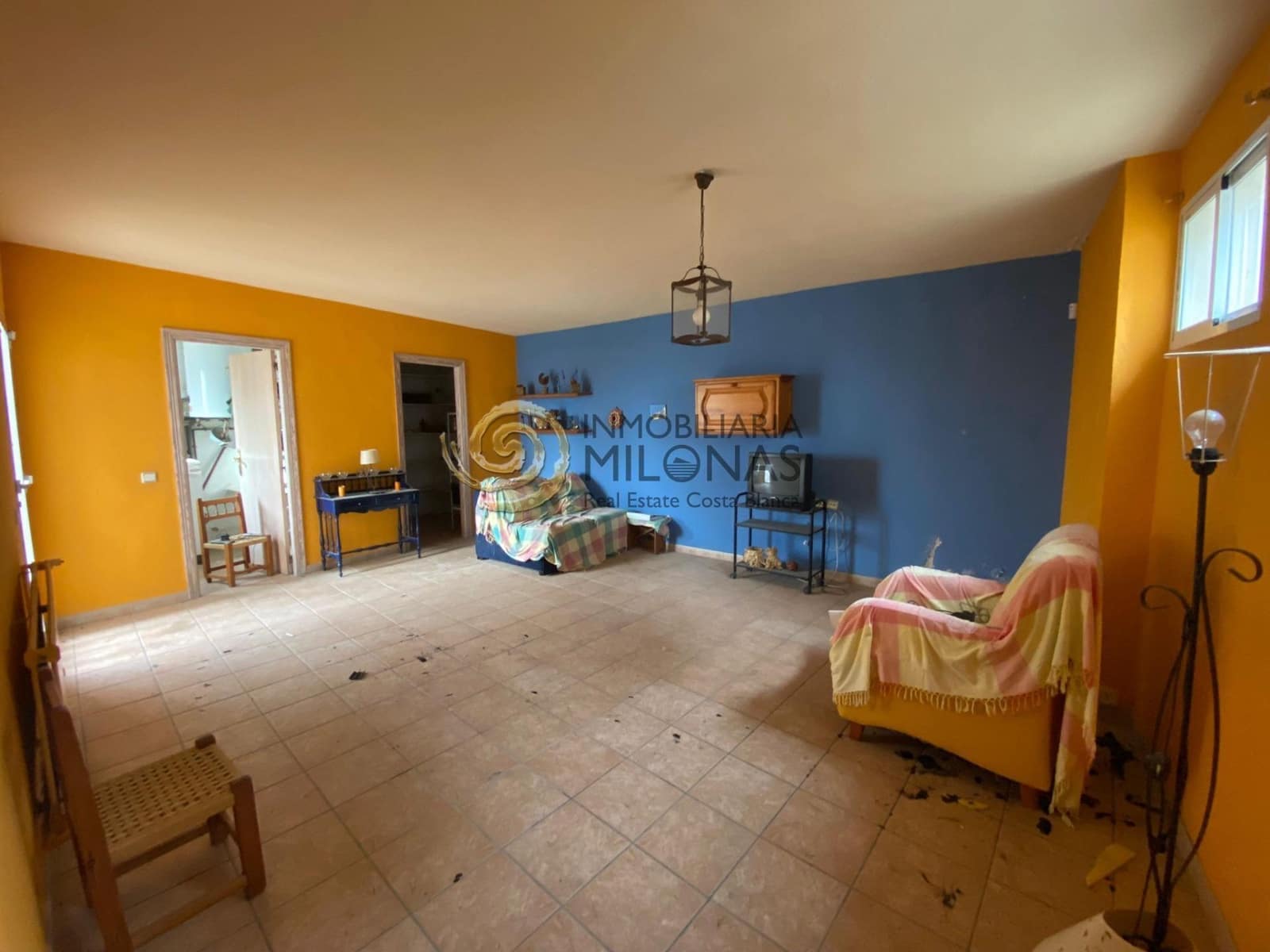 5 bedroom Villa for sale in La Nucia with pool garage - € 515,000 (Ref: 8865977)