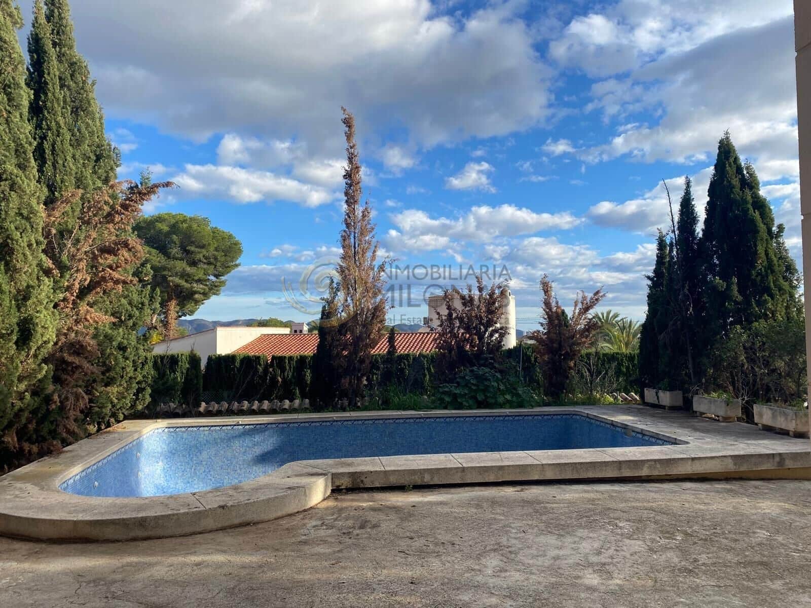 5 bedroom Villa for sale in La Nucia with pool garage - € 515,000 (Ref: 8865977)