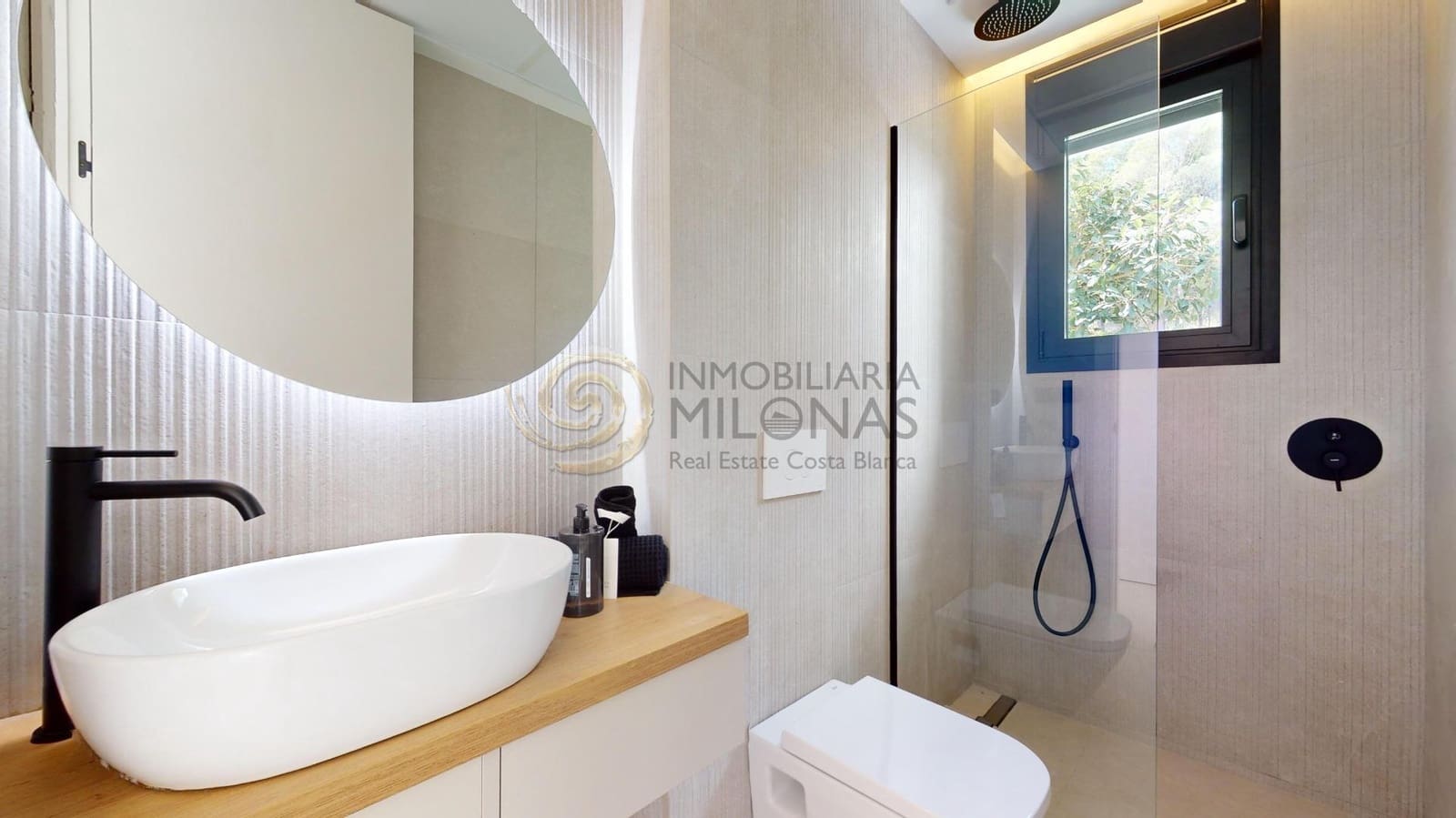 3 bedroom Villa for sale in Polop with pool garage - € 740,000 (Ref: 8865978)