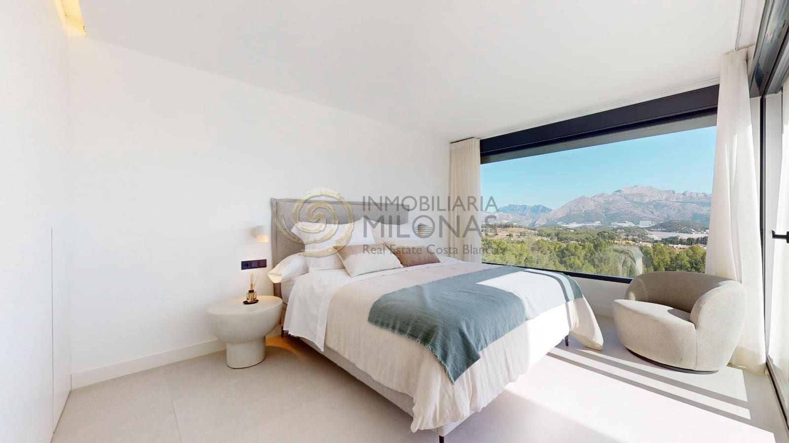 3 bedroom Villa for sale in Polop with pool garage - € 740,000 (Ref: 8865978)