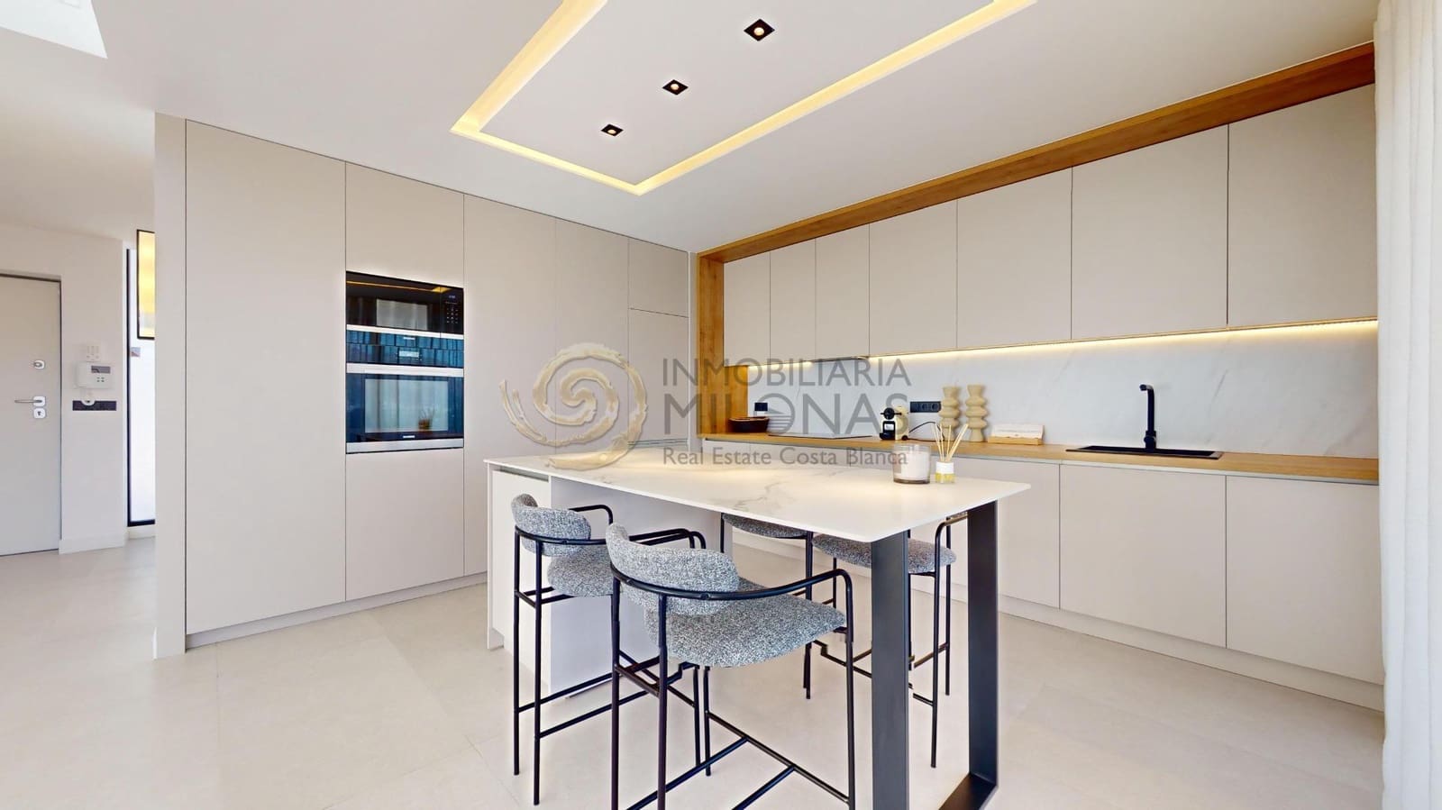 3 bedroom Villa for sale in Polop with pool garage - € 740,000 (Ref: 8865978)