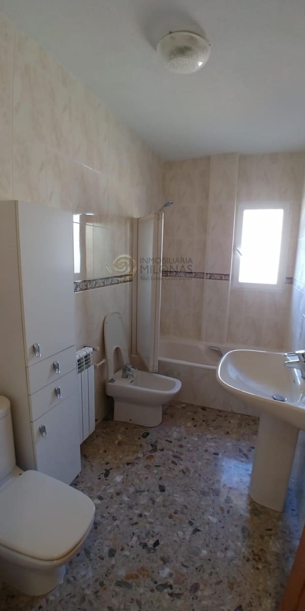 5 makuuhuone Huvila myytävänä paikassa Polop mukana uima-altaan 
autotalli - 636 600 € (Ref: 8865979)