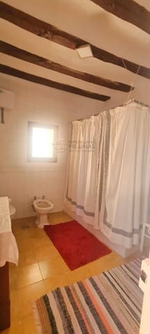 8 bedroom Townhouse for sale in Sella with pool - € 402,990 (Ref: 8865984)