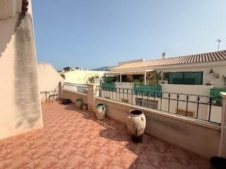 4 quarto Casa em Banda para venda em La Nucia com garagem - 307 000 € (Ref: 8865991)