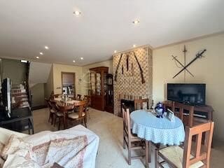 4 slaapkamer Huis te koop in La Nucia met garage - € 307.000 (Ref: 8865991)