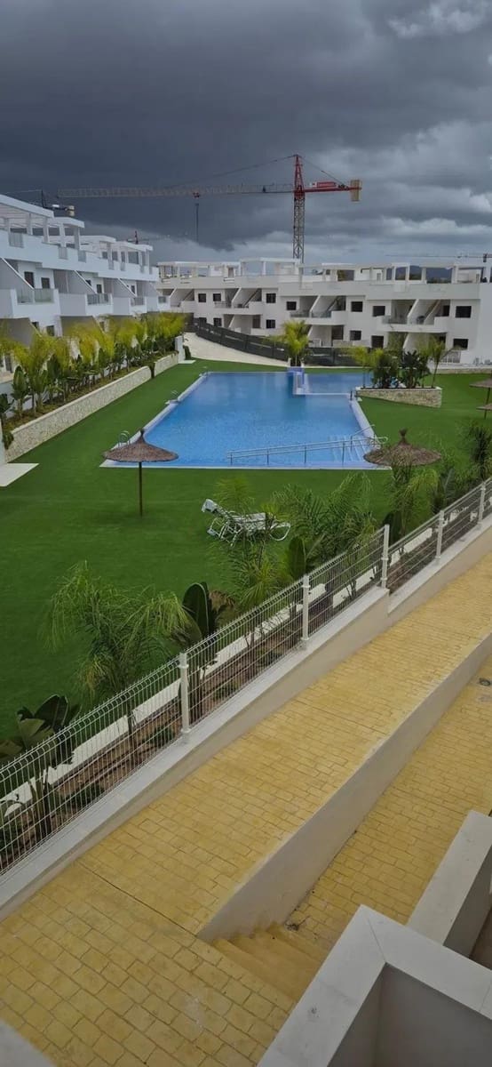 2 makuuhuone Bungalow myytävänä paikassa Finestrat mukana uima-altaan - 355 300 € (Ref: 8865992)