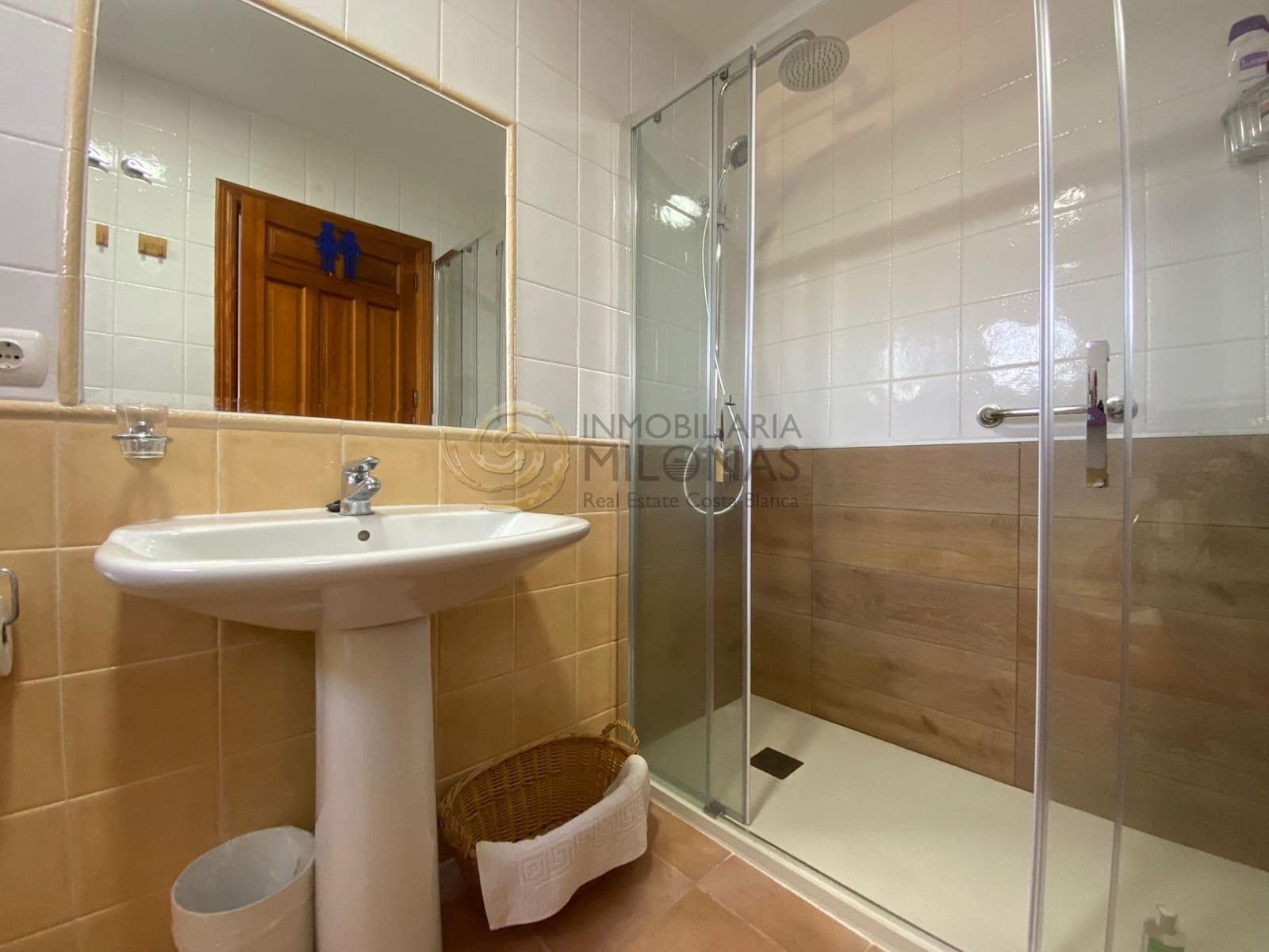 3 soveværelse Semi-Rækkehus til salg i La Nucia - € 315.000 (Ref: 8865995)