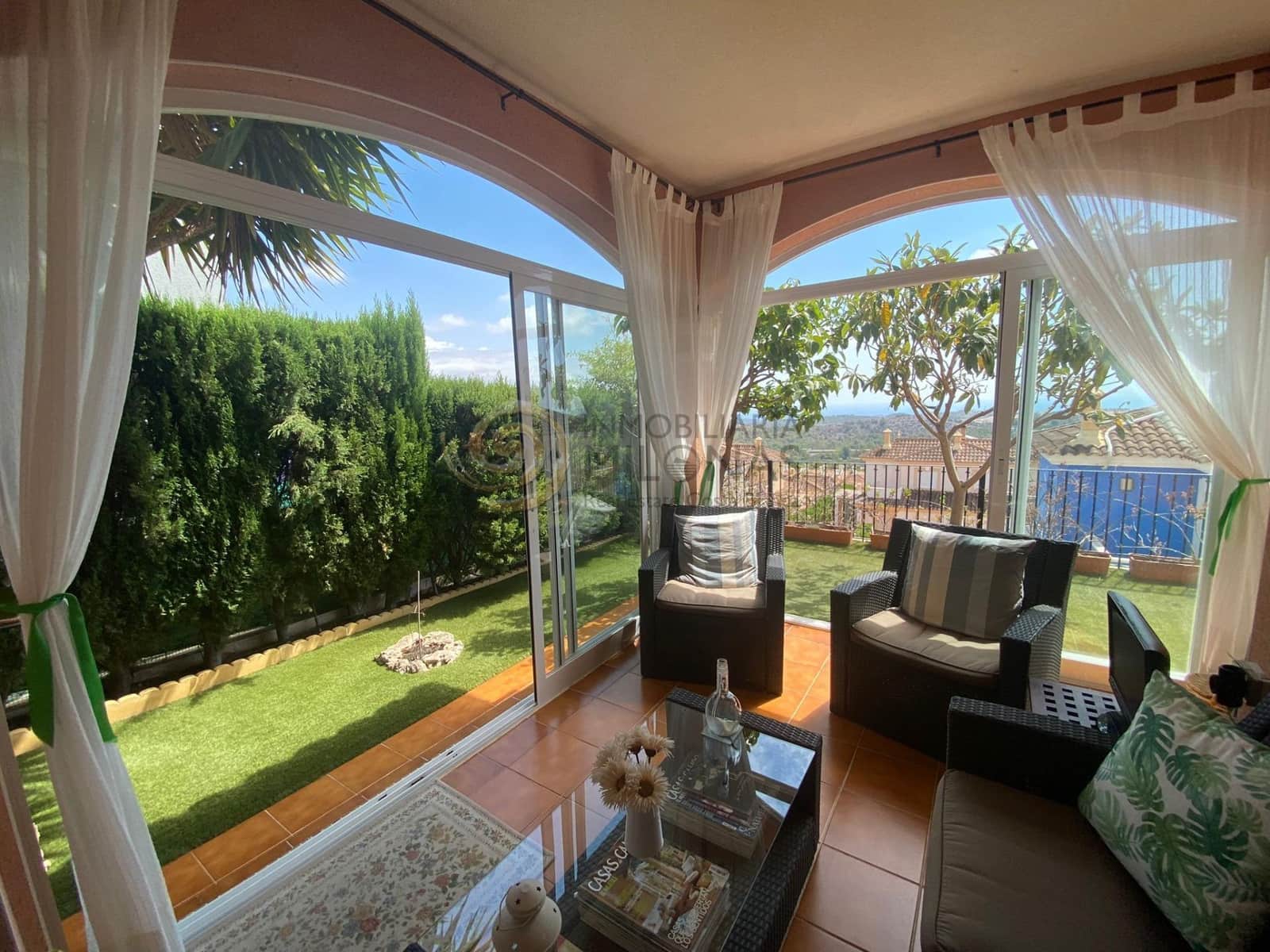 3 bedroom Villa for sale in Polop with pool - € 466,000 (Ref: 8865998)