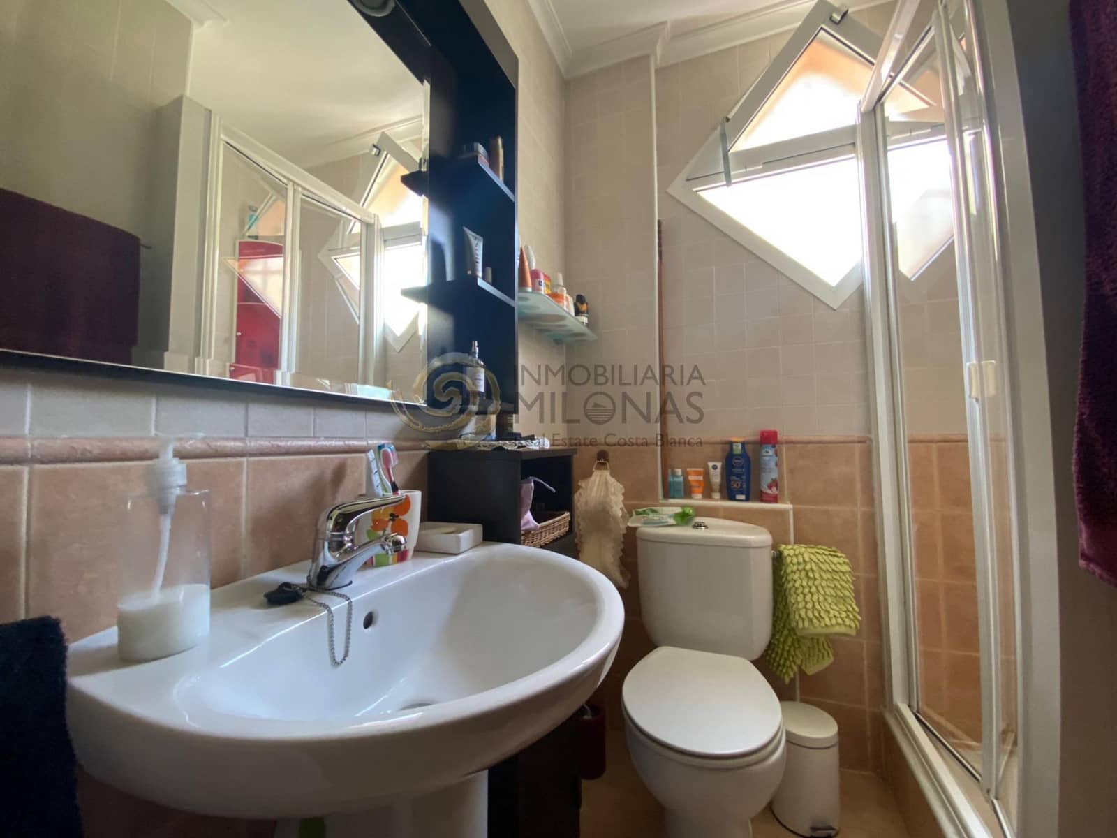 3 bedroom Villa for sale in Polop with pool - € 466,000 (Ref: 8865998)