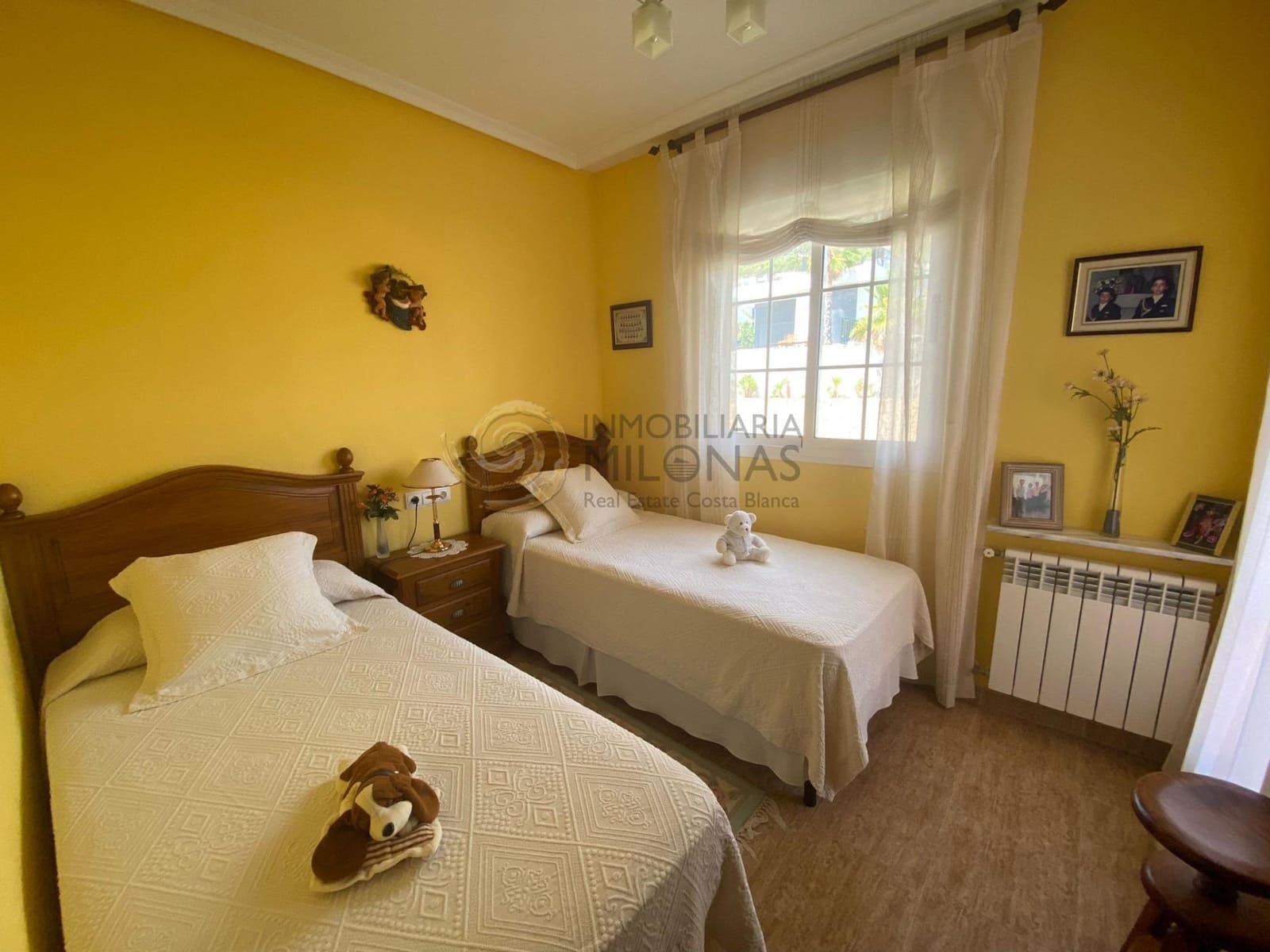 3 bedroom Villa for sale in Polop with pool - € 466,000 (Ref: 8865998)