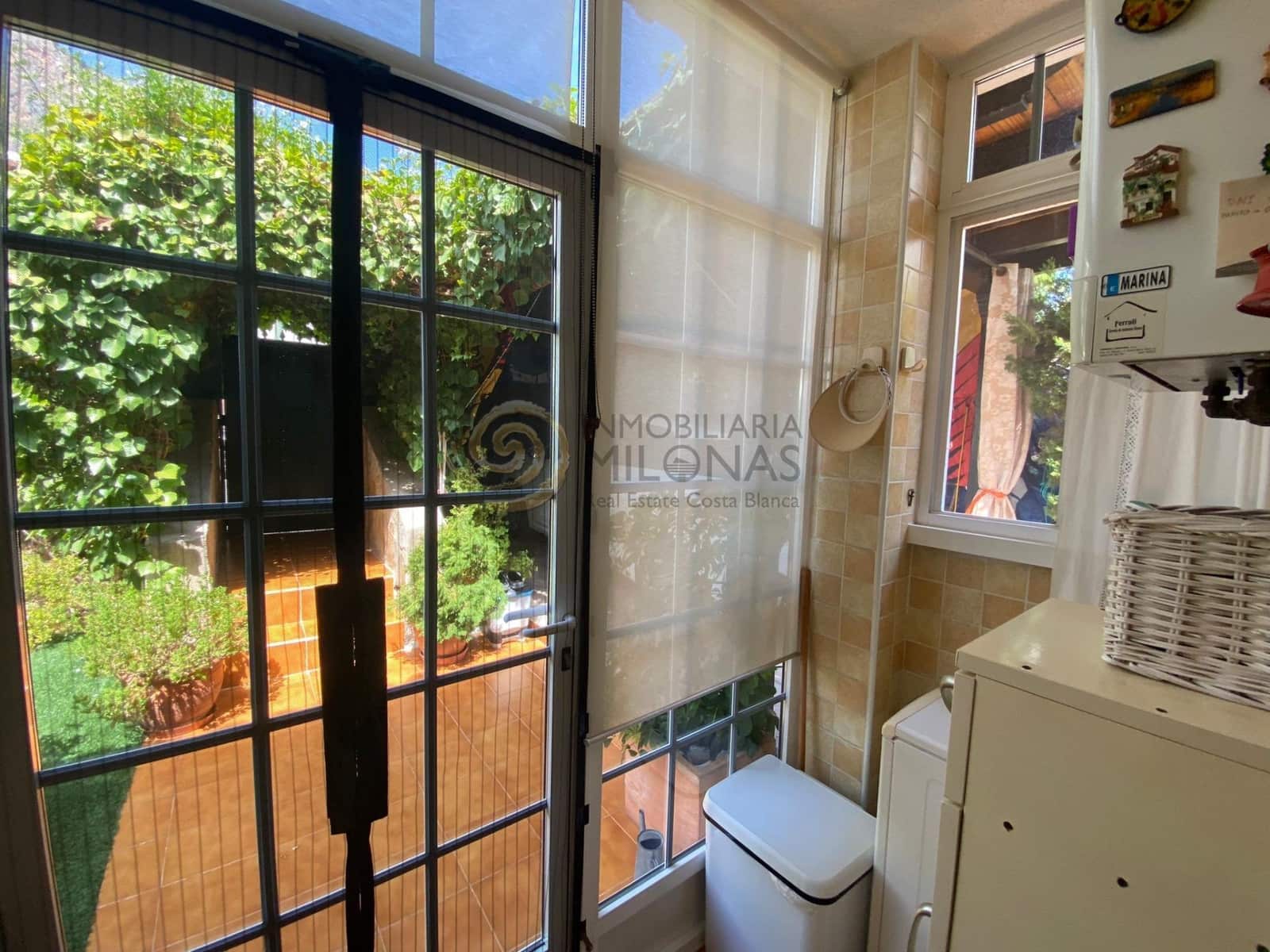 3 bedroom Villa for sale in Polop with pool - € 466,000 (Ref: 8865998)