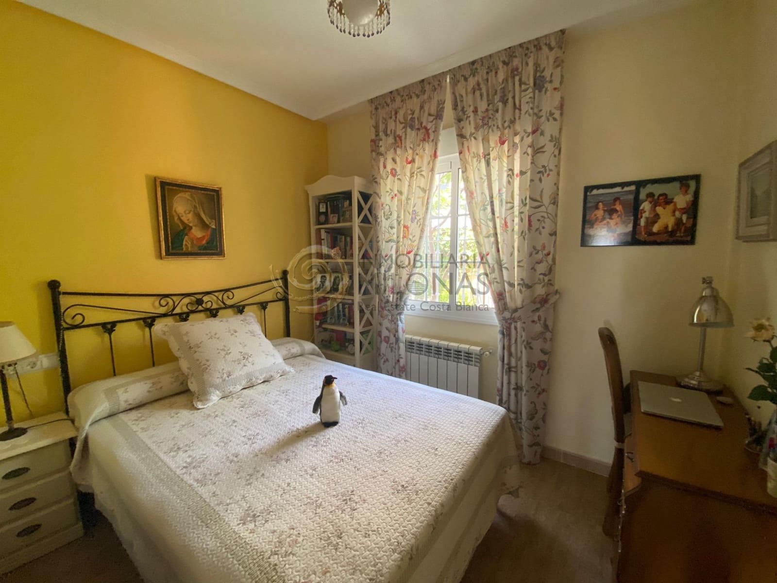 3 bedroom Villa for sale in Polop with pool - € 466,000 (Ref: 8865998)