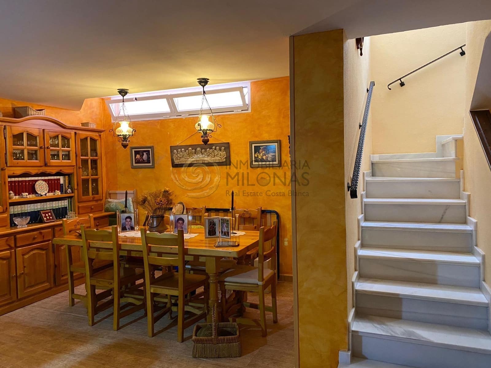 3 bedroom Villa for sale in Polop with pool - € 466,000 (Ref: 8865998)