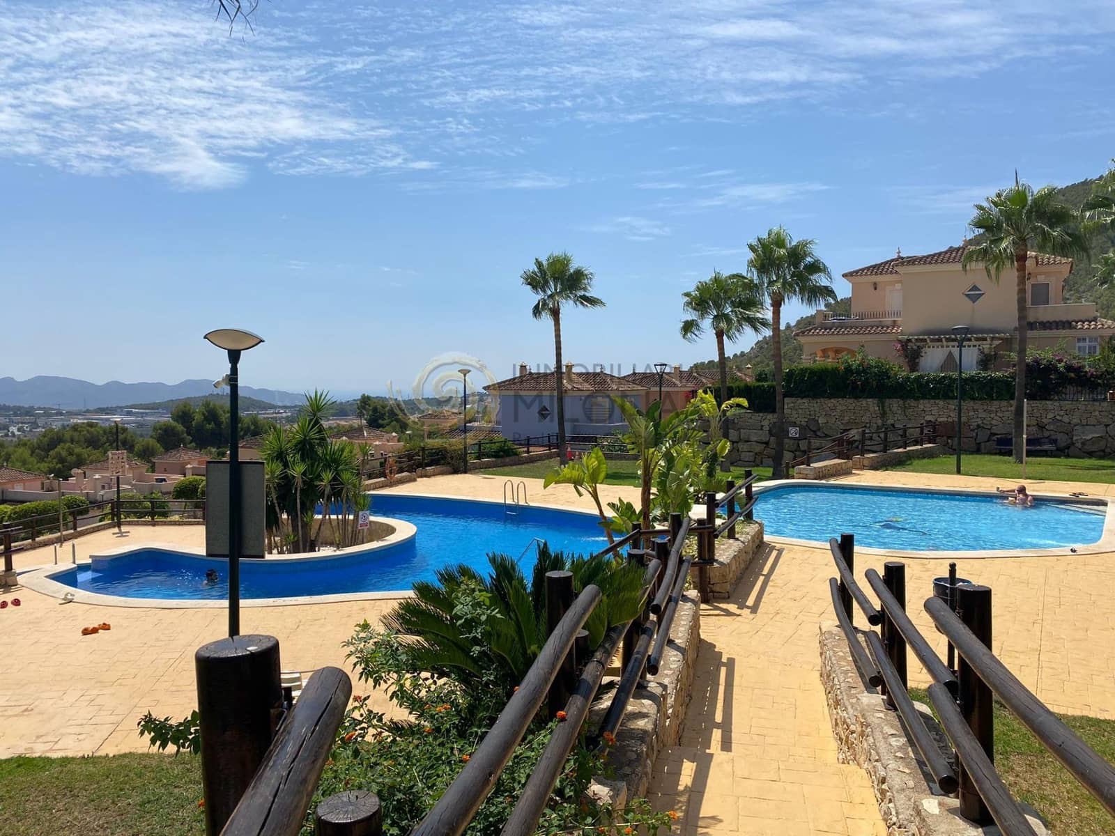 3 bedroom Villa for sale in Polop with pool - € 466,000 (Ref: 8865998)