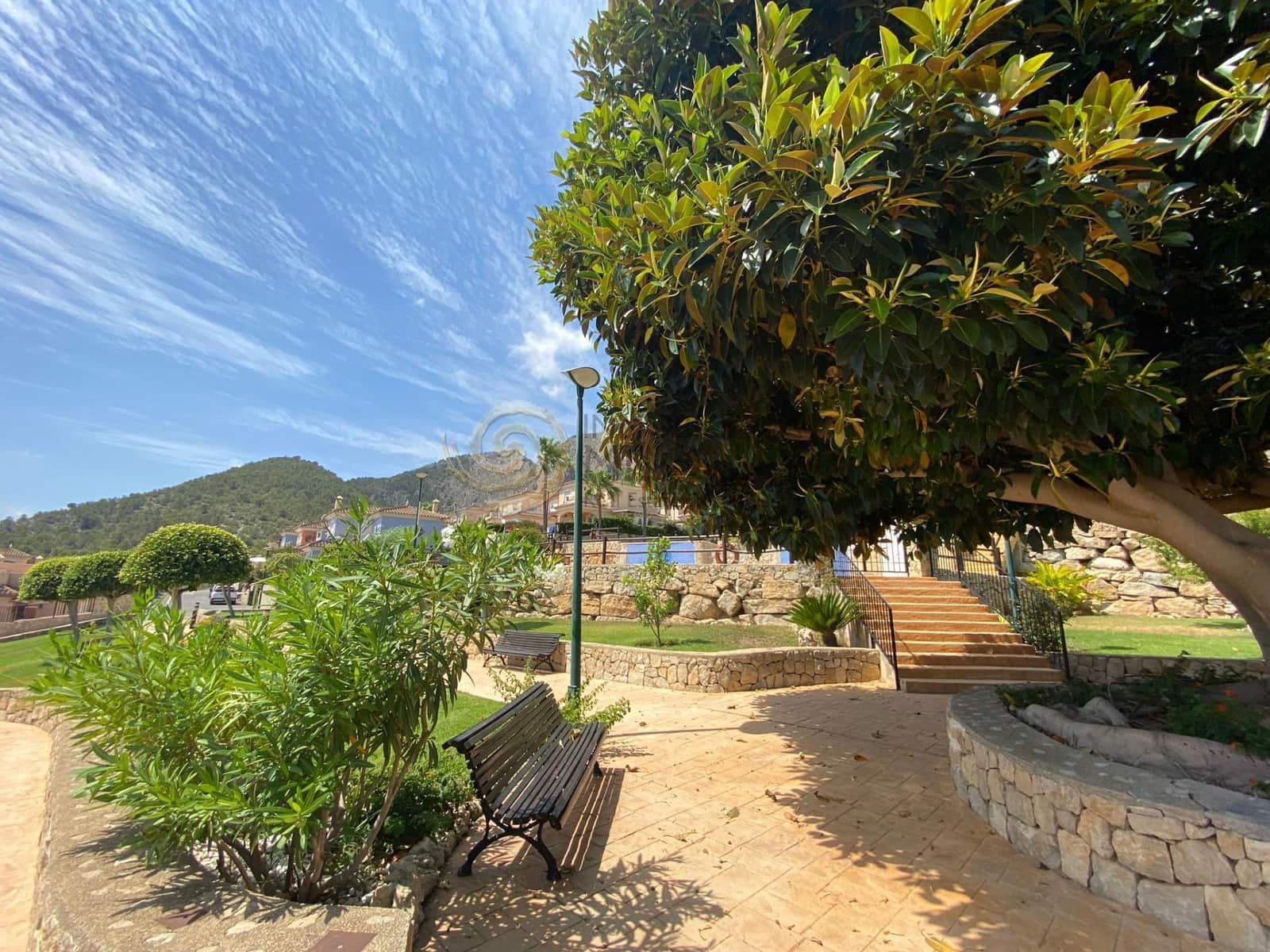 3 bedroom Villa for sale in Polop with pool - € 466,000 (Ref: 8865998)