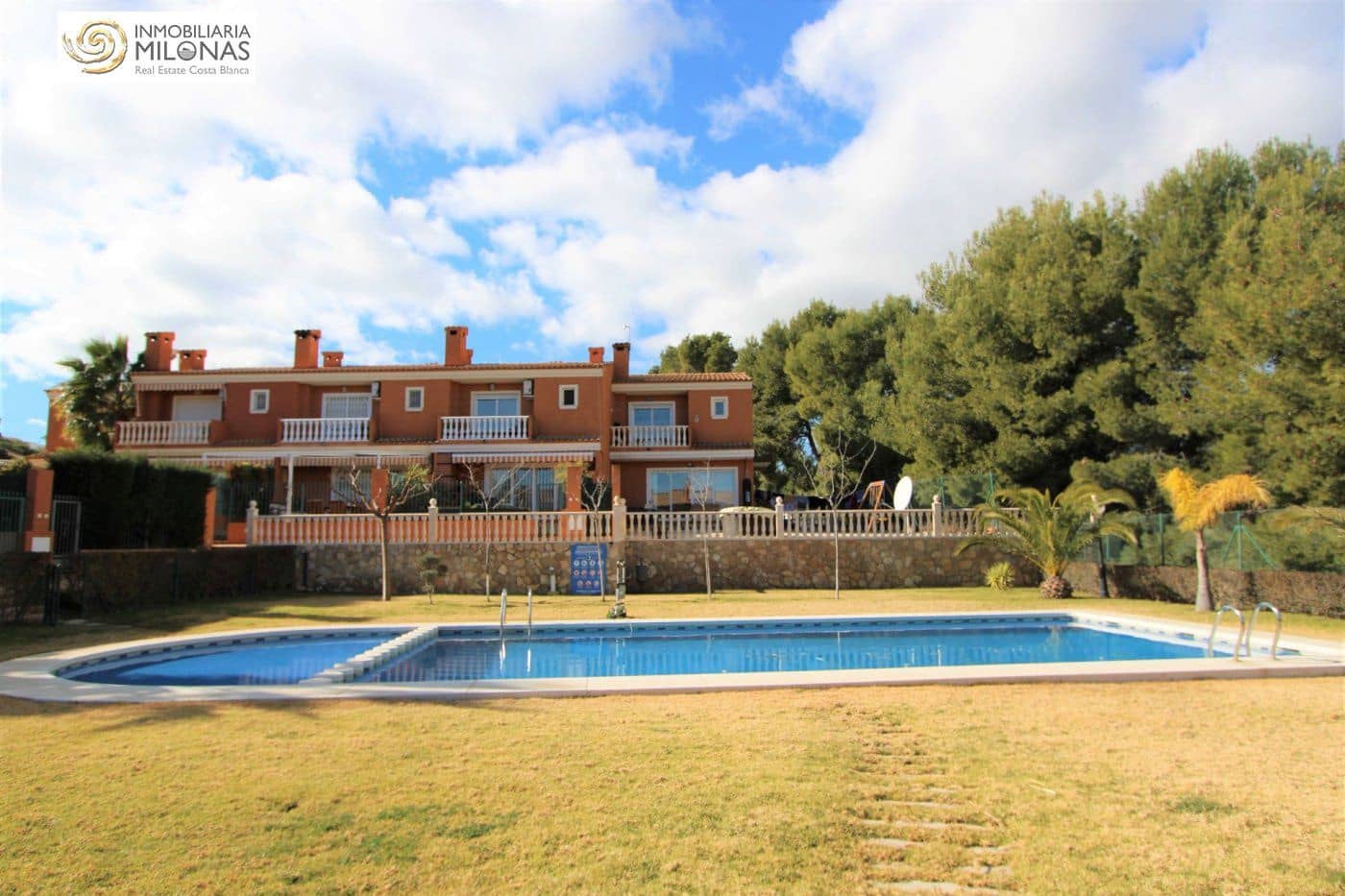 3 camera da letto Villetta Bifamiliare in vendita in Alfaz del Pi / L'Alfas del Pi con piscina - 382.000 € (Rif: 8865999)