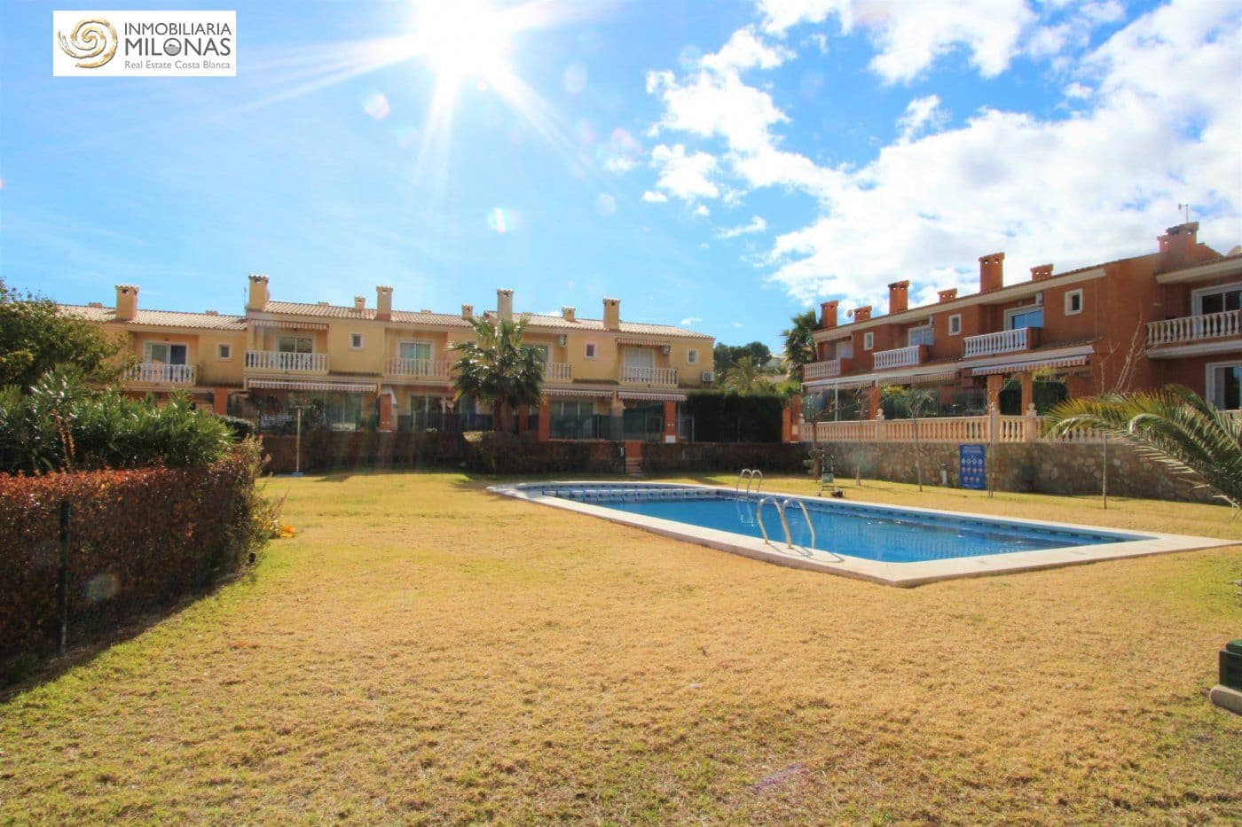 3 camera da letto Villetta Bifamiliare in vendita in Alfaz del Pi / L'Alfas del Pi con piscina - 382.000 € (Rif: 8865999)