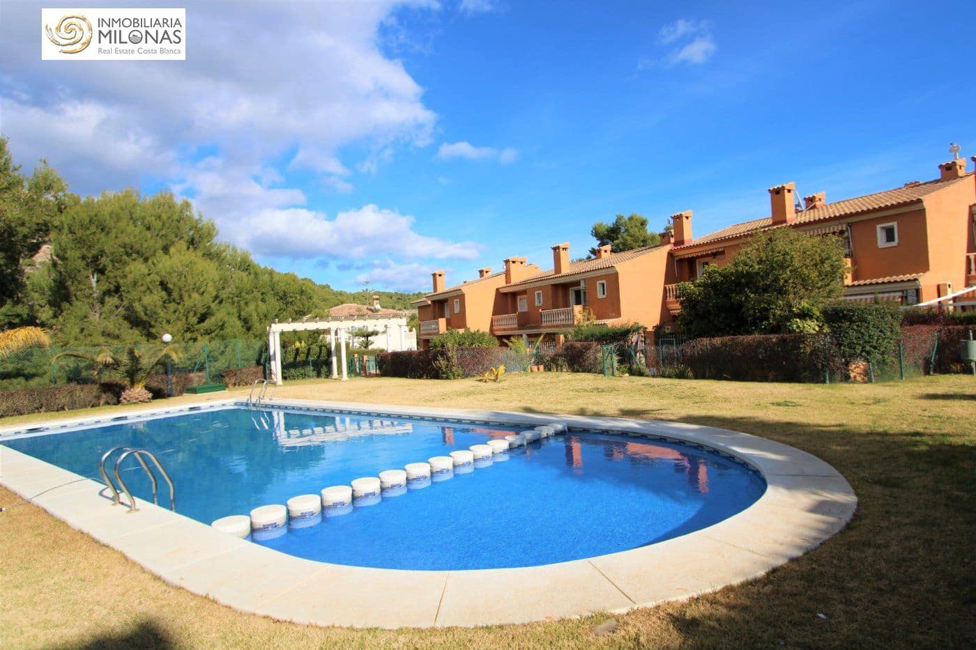 3 camera da letto Villetta Bifamiliare in vendita in Alfaz del Pi / L'Alfas del Pi con piscina - 382.000 € (Rif: 8865999)