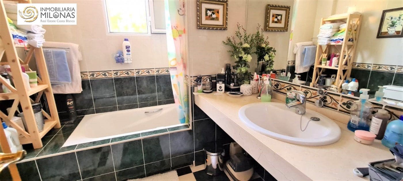 3 camera da letto Villetta Bifamiliare in vendita in Alfaz del Pi / L'Alfas del Pi con piscina - 382.000 € (Rif: 8865999)