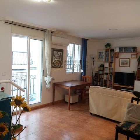 1 bedroom Townhouse for sale in La Villajoyosa / Vila Joiosa - € 137,000 (Ref: 8867233)