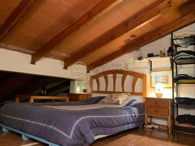 1 bedroom Townhouse for sale in La Villajoyosa / Vila Joiosa - € 137,000 (Ref: 8867233)