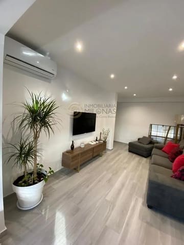 3 soveværelse Lejlighed til salg i Colonia Madrid, Benidorm - € 370.130 (Ref: 8881822)