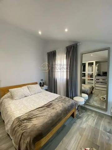 3 soveværelse Lejlighed til salg i Colonia Madrid, Benidorm - € 370.130 (Ref: 8881822)