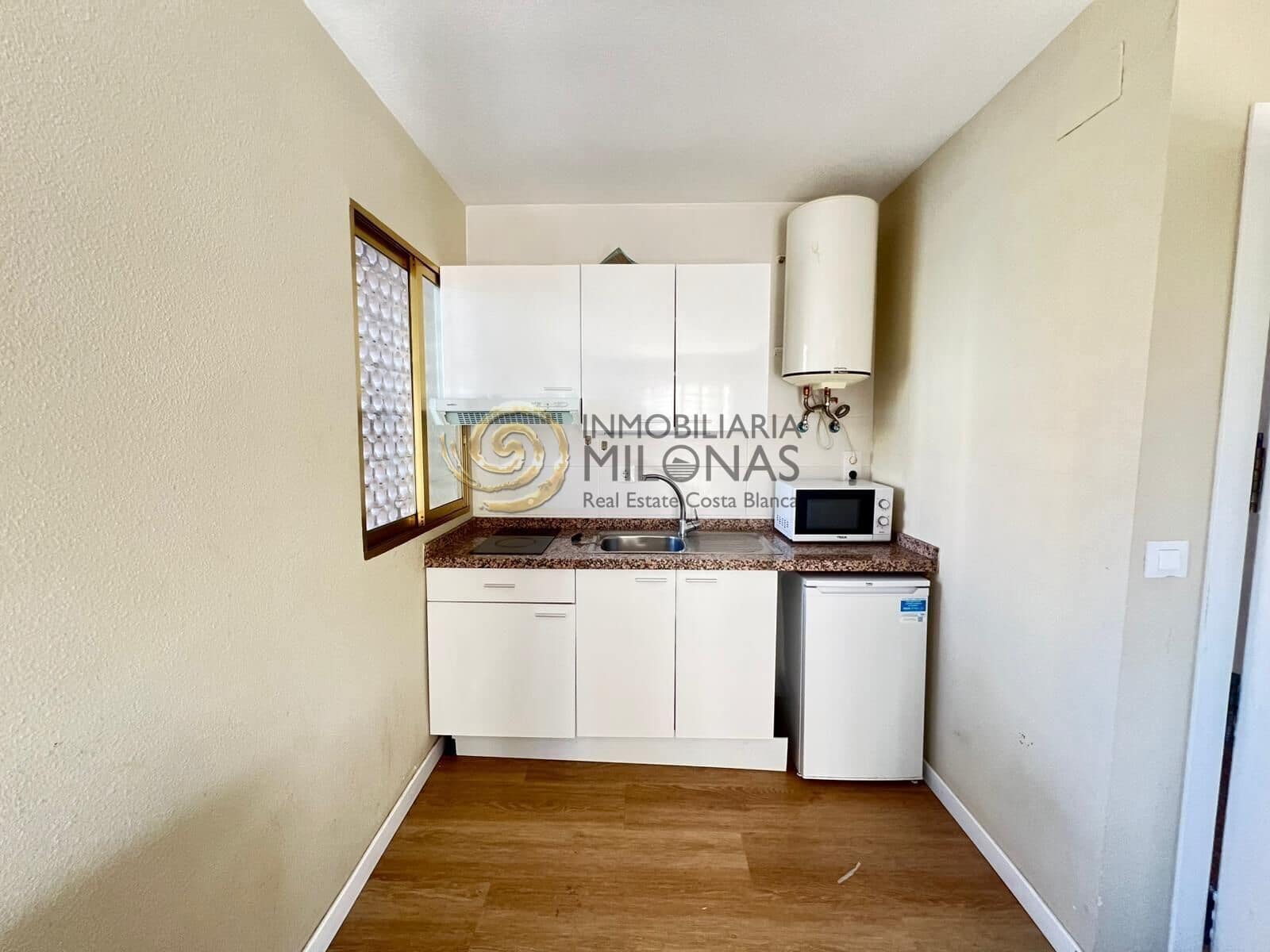 1 sypialnia Apartament na sprzedaż w Benidorm z basenem - 185 000 € (Ref: 9023557)