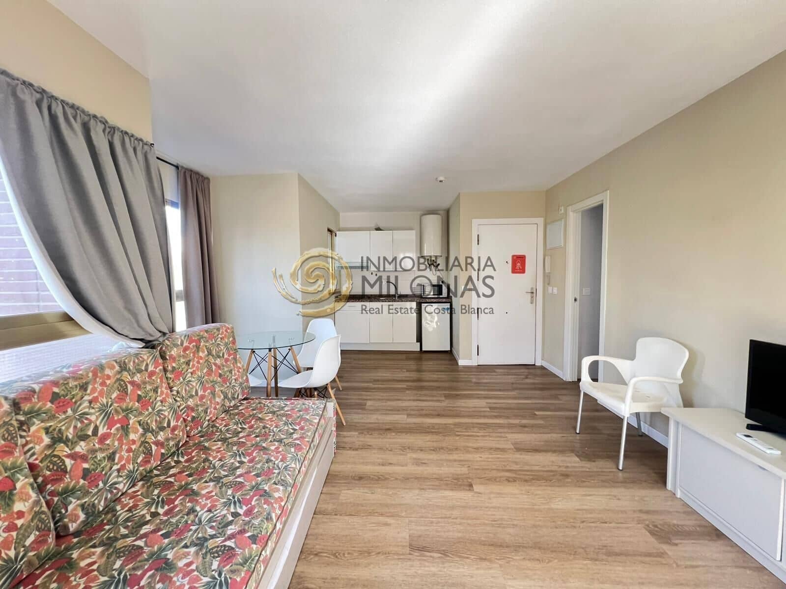 1 sypialnia Apartament na sprzedaż w Benidorm z basenem - 185 000 € (Ref: 9023557)