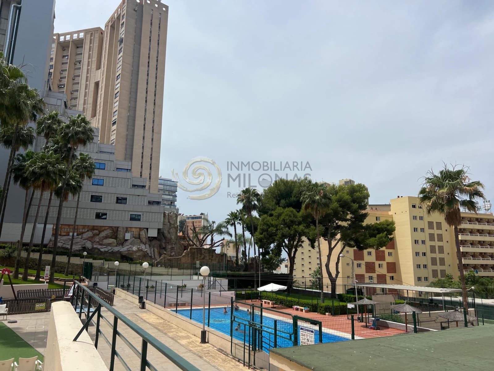 Studio til salg i Benidorm med swimmingpool - € 138.000 (Ref: 9048895)