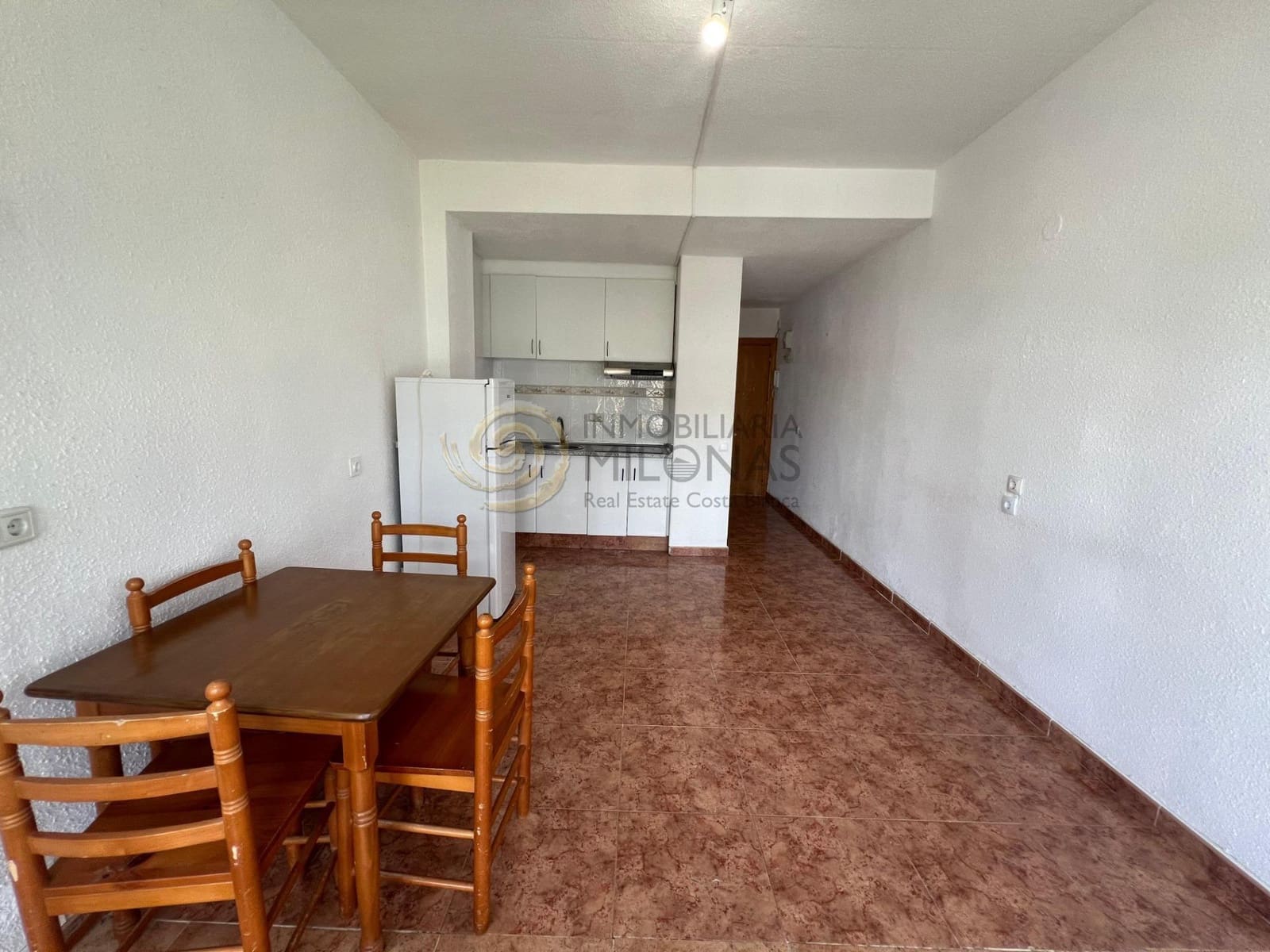 Studio til salg i Benidorm med swimmingpool - € 138.000 (Ref: 9048895)