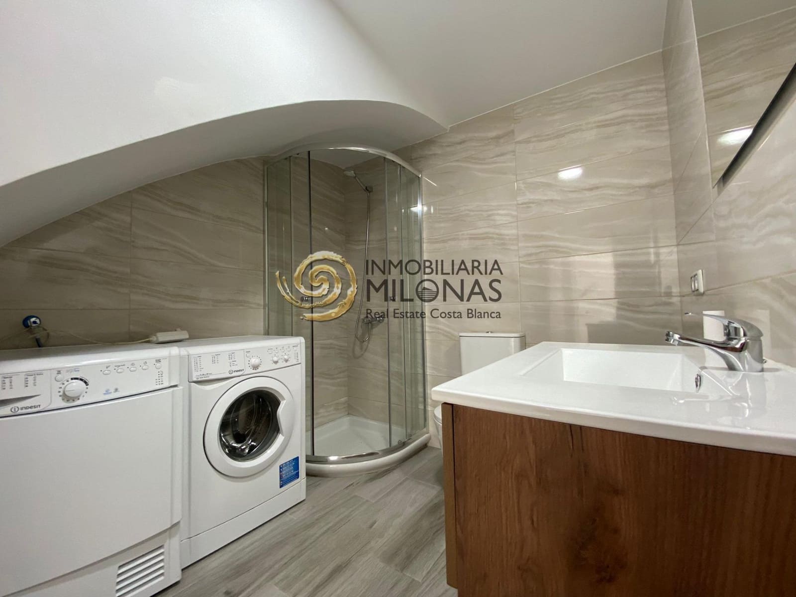3 bedroom Townhouse for rent in Benidorm with garage - € 1,800 (Ref: 9062451)