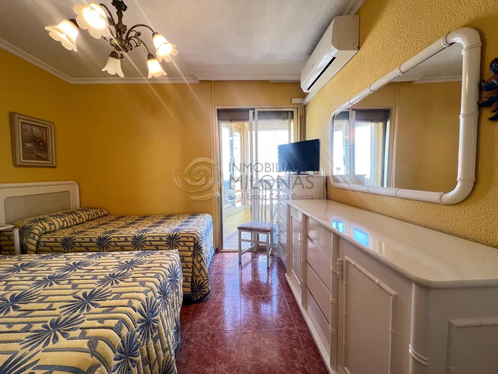 1 sypialnia Mieszkanie na sprzedaż w Benidorm z basenem - 348 000 € (Ref: 9285303)