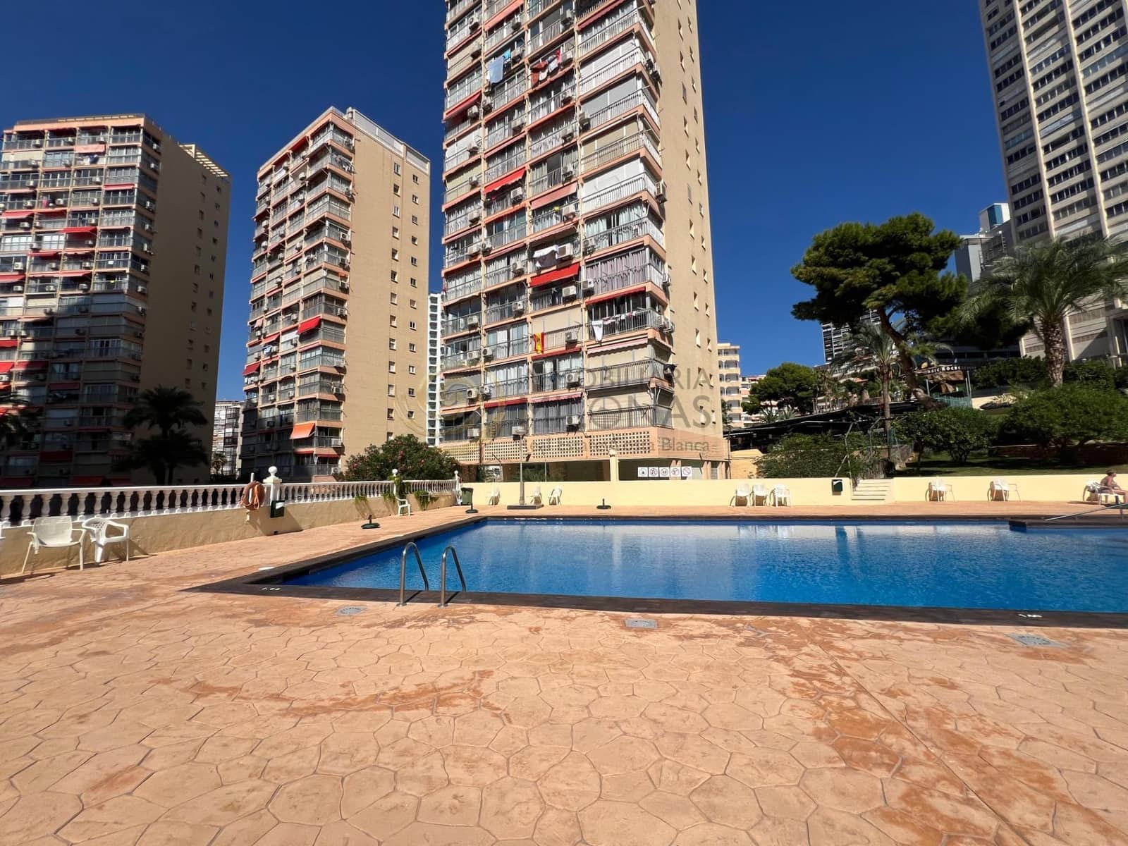1 sypialnia Mieszkanie na sprzedaż w Benidorm z basenem - 348 000 € (Ref: 9285303)