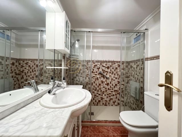 1 Zimmer Wohnung zu verkaufen in Benidorm mit Pool - 296.990 € (Ref: 9285303)