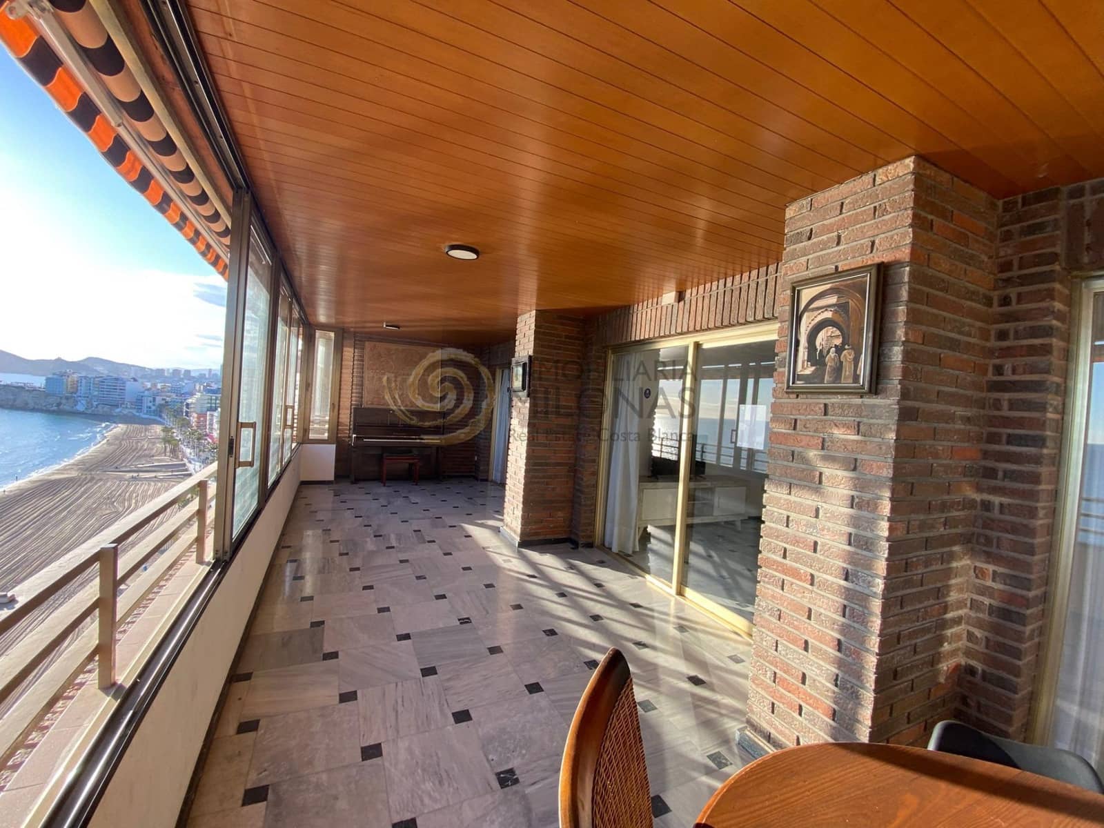 4 makuuhuone Asunto vuokrattavana paikassa Benidorm mukana uima-altaan - 2 000 € (Ref: 9308602)