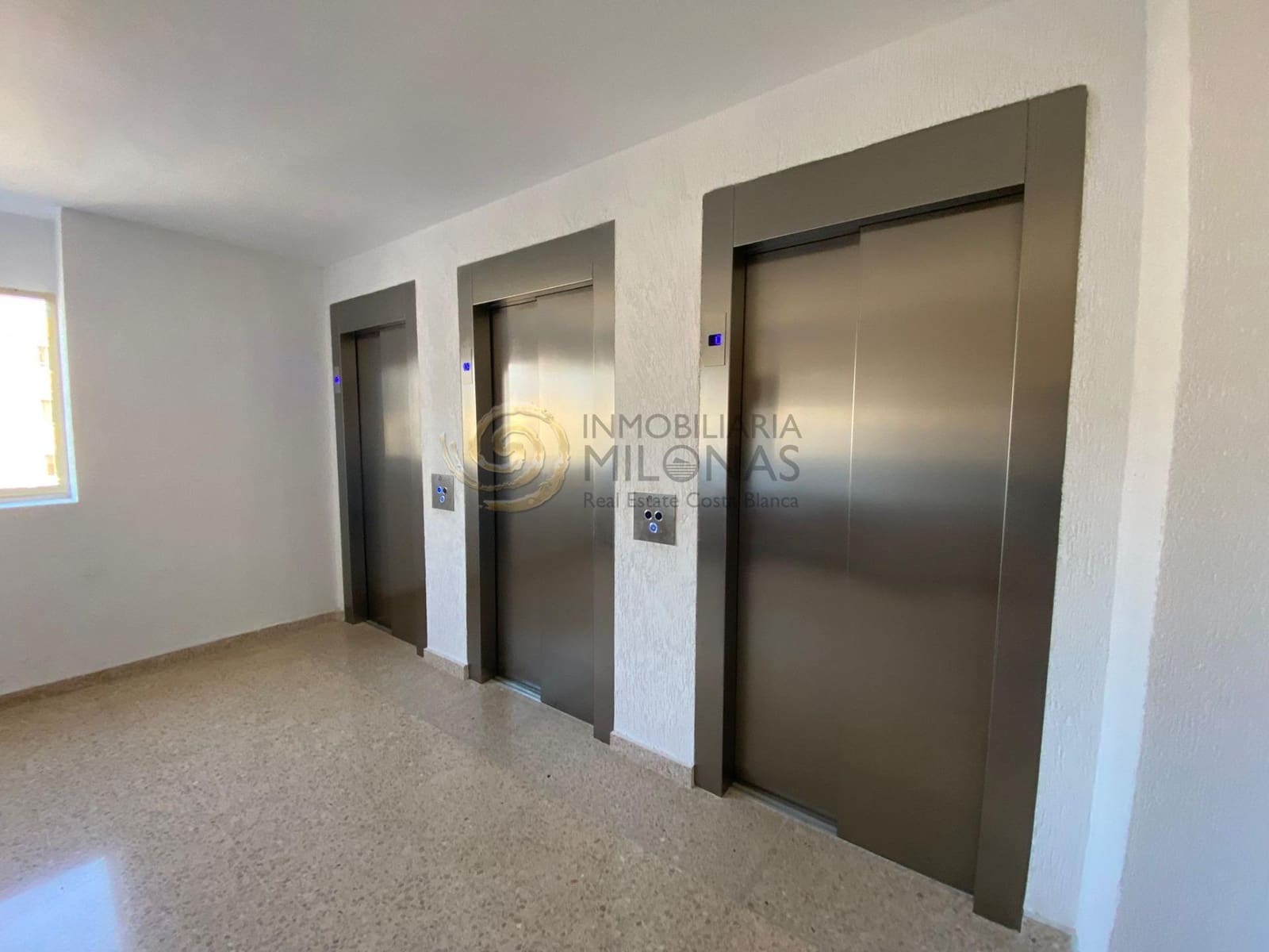 4 makuuhuone Asunto vuokrattavana paikassa Benidorm mukana uima-altaan - 2 000 € (Ref: 9308602)