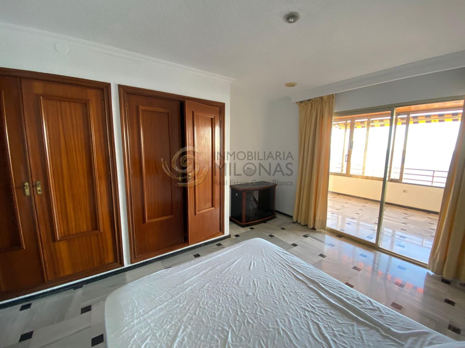 4 makuuhuone Asunto vuokrattavana paikassa Benidorm mukana uima-altaan - 2 000 € (Ref: 9308602)