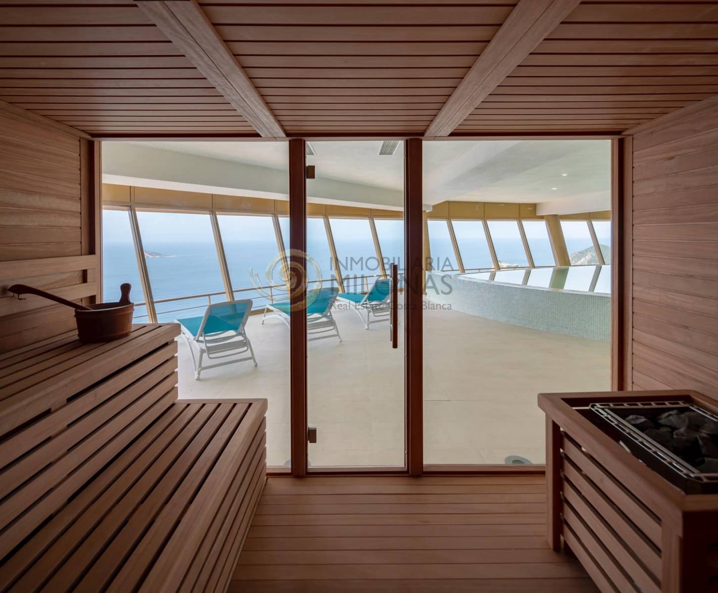 2 sypialnia Apartament na sprzedaż w Benidorm z basenem garażem - 435 000 € (Ref: 9338127)