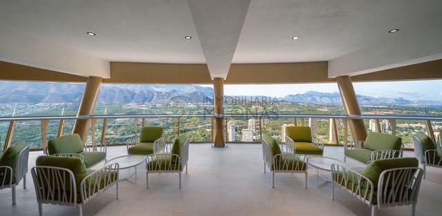 2 sypialnia Apartament na sprzedaż w Playa Poniente, Benidorm z basenem garażem - 435 000 € (Ref: 9338127)