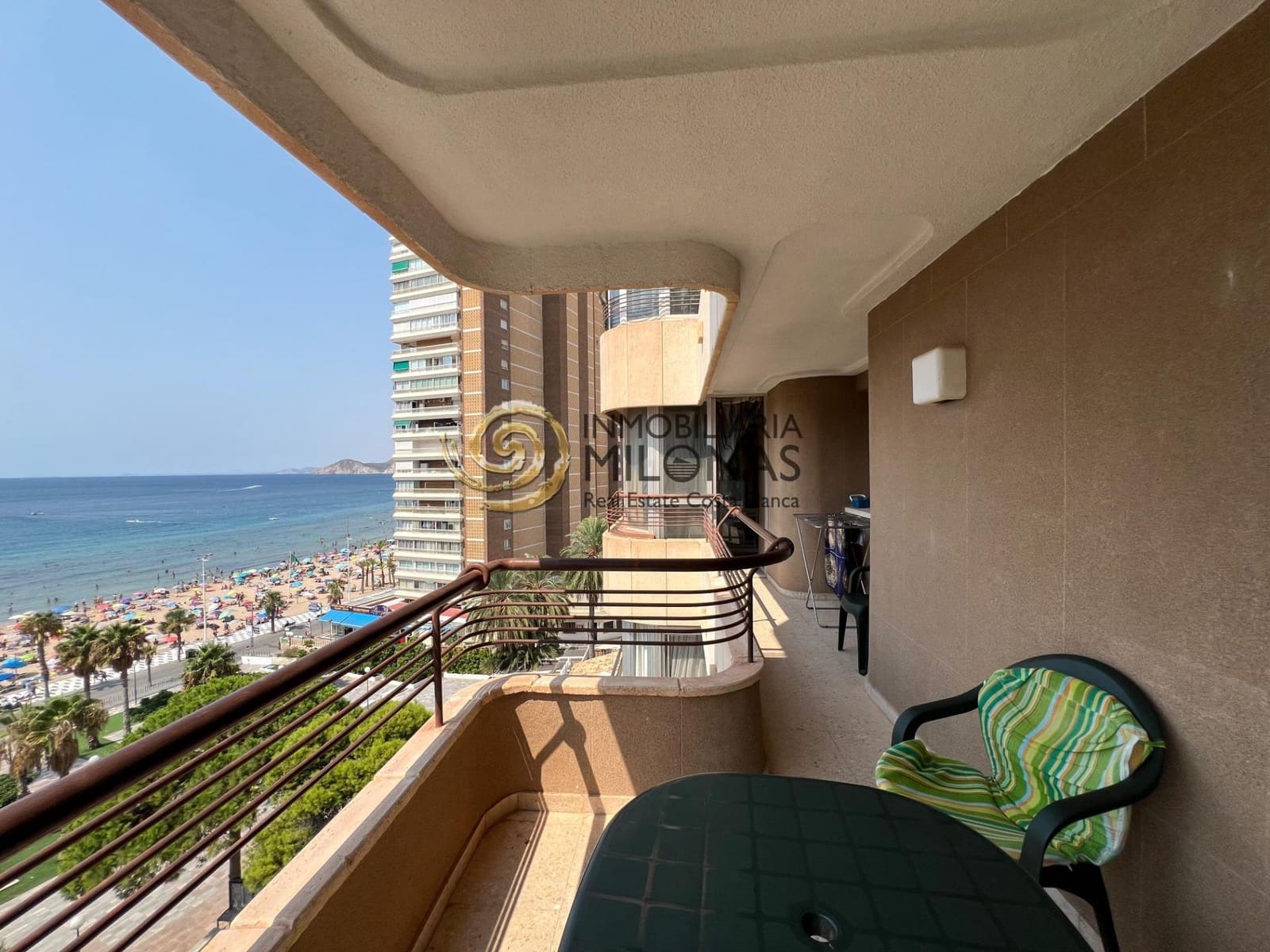 3 bedroom Flat for sale in Benidorm with pool - € 500,000 (Ref: 9341293)