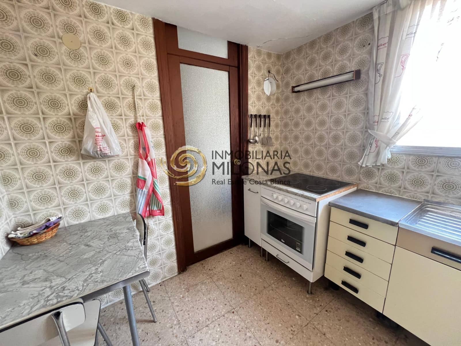 3 bedroom Flat for sale in Benidorm with pool - € 500,000 (Ref: 9341293)