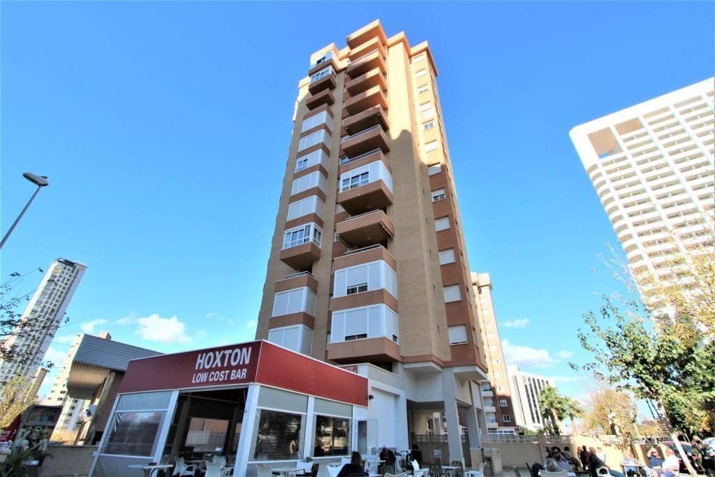 1 makuuhuone Asunto myytävänä paikassa Benidorm mukana uima-altaan 
autotalli - 229 900 € (Ref: 9341294)