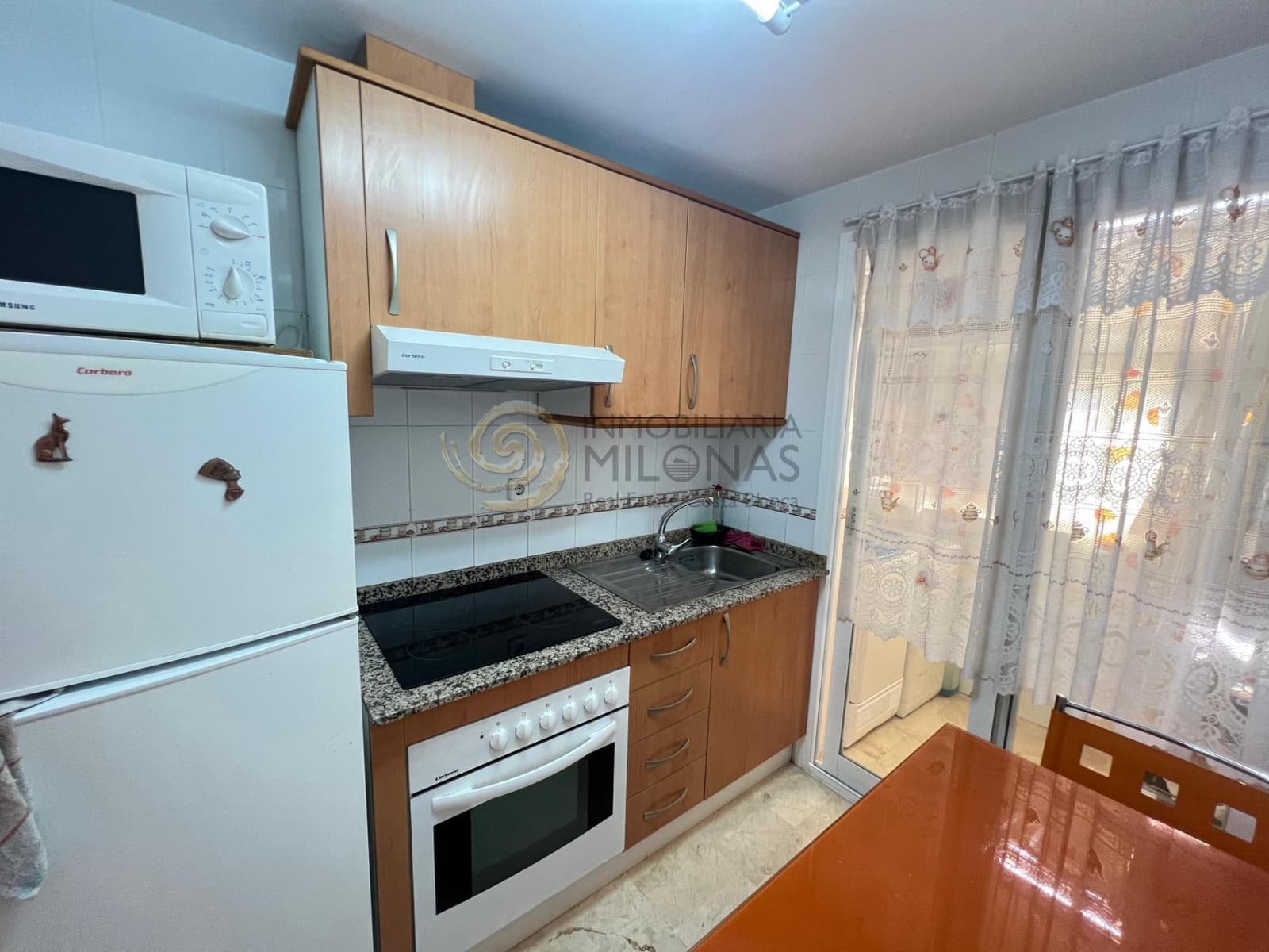 1 makuuhuone Asunto myytävänä paikassa Benidorm mukana uima-altaan 
autotalli - 229 900 € (Ref: 9341294)