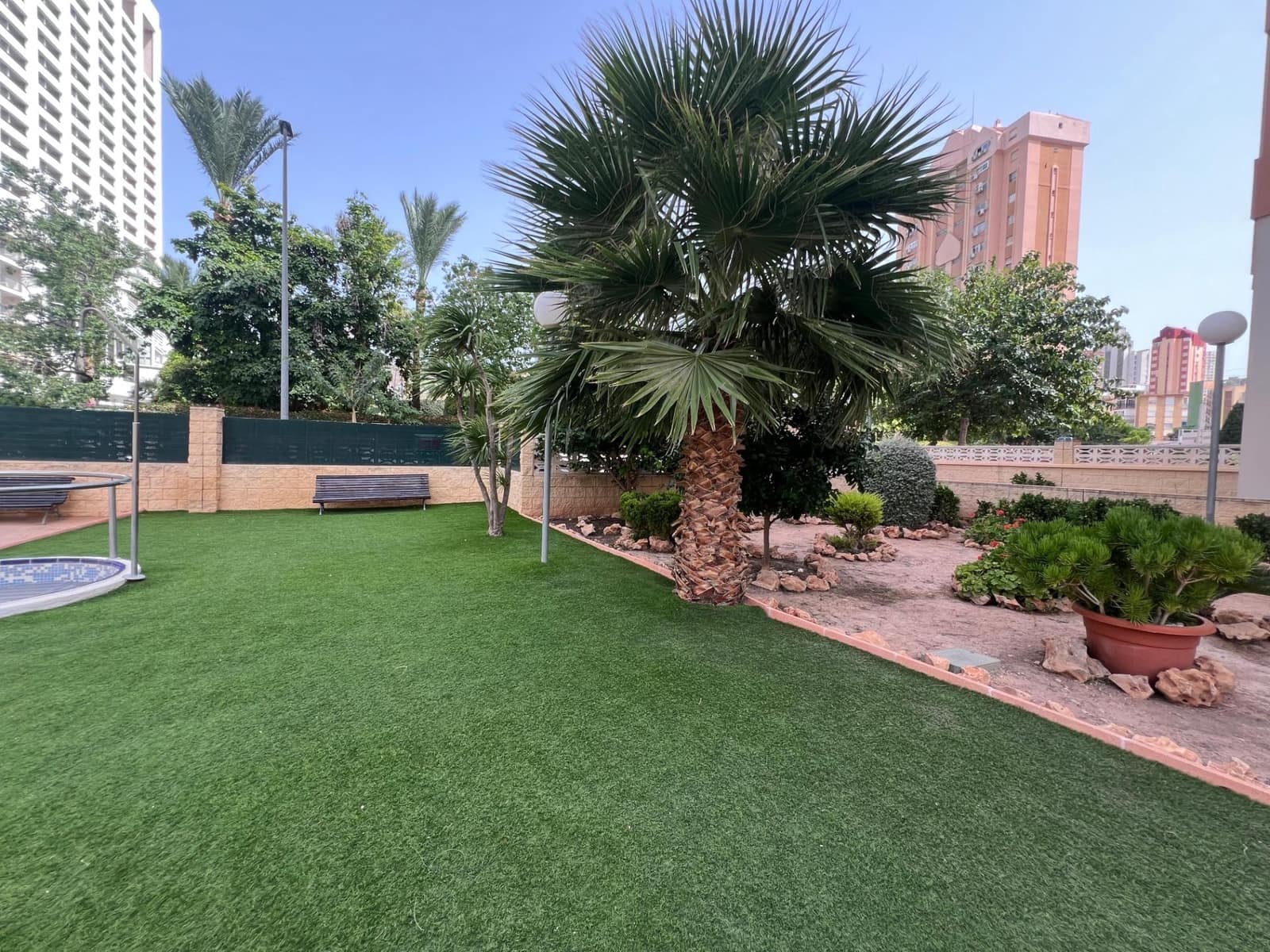 1 makuuhuone Asunto myytävänä paikassa Benidorm mukana uima-altaan 
autotalli - 229 900 € (Ref: 9341294)