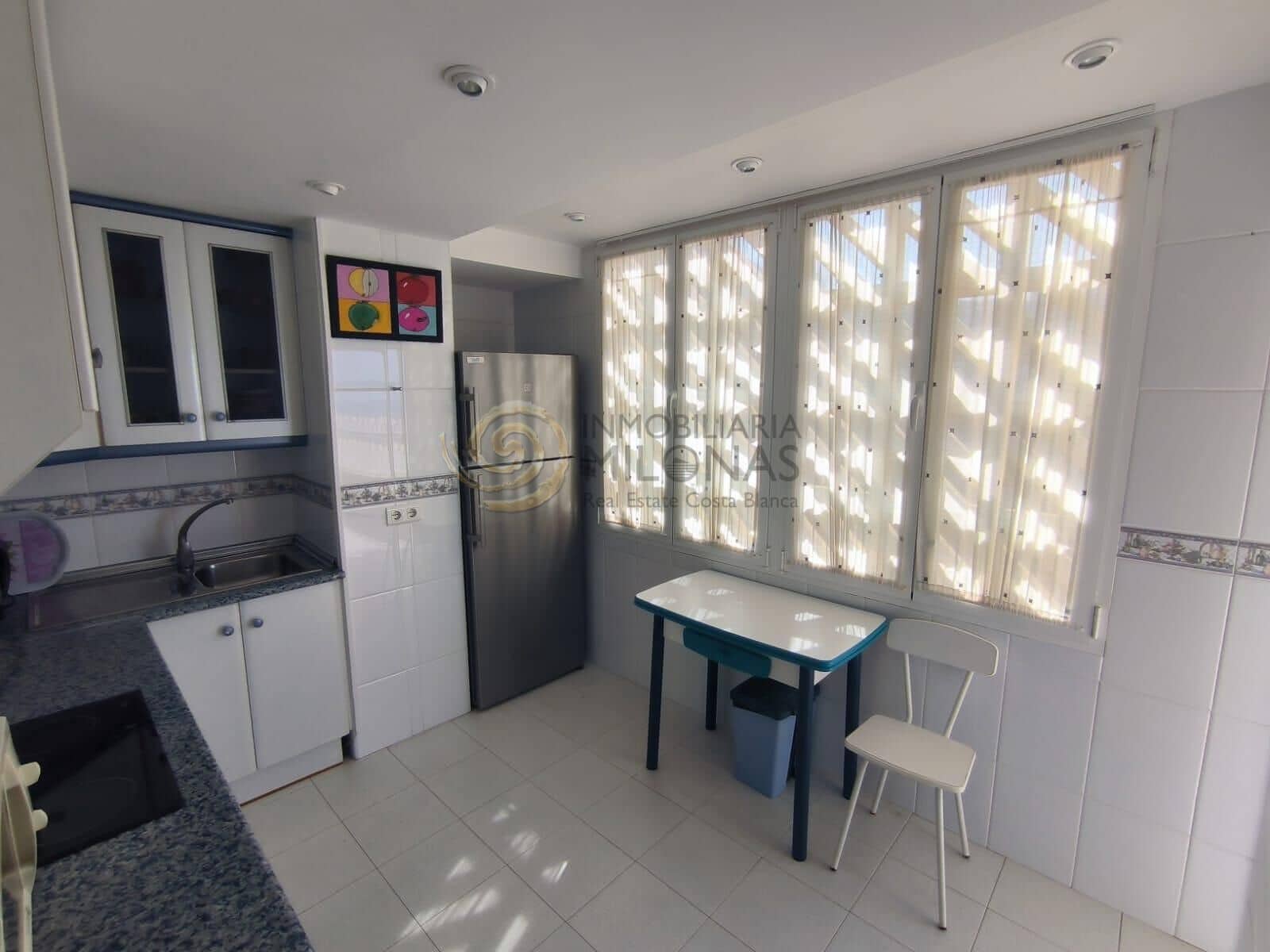 3 sypialnia Mieszkanie na sprzedaż w Benidorm z basenem - 689 500 € (Ref: 9341295)