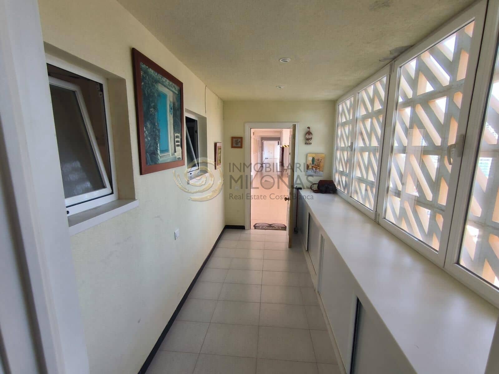 3 sypialnia Mieszkanie na sprzedaż w Benidorm z basenem - 689 500 € (Ref: 9341295)