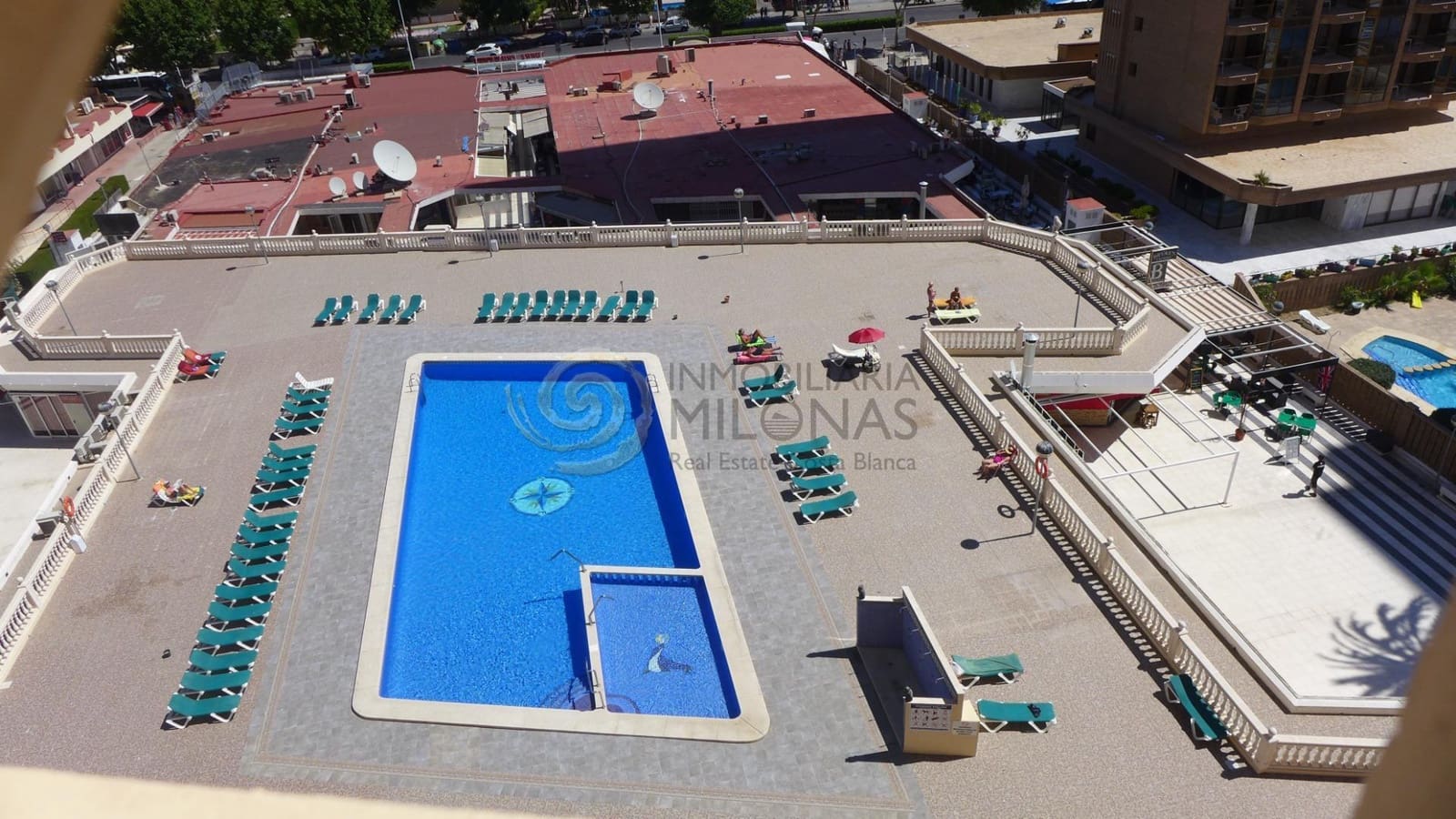 3 sypialnia Mieszkanie na sprzedaż w Benidorm z basenem - 689 500 € (Ref: 9341295)